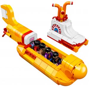 legoyellowsubmarine-01